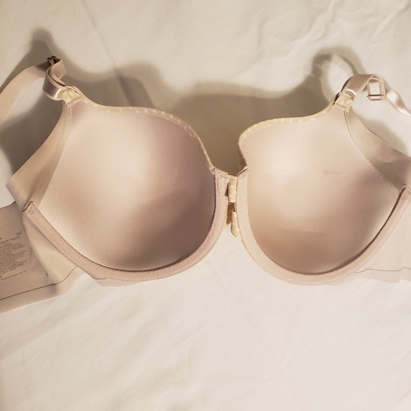 Warners bra - Picture 4 of 5
